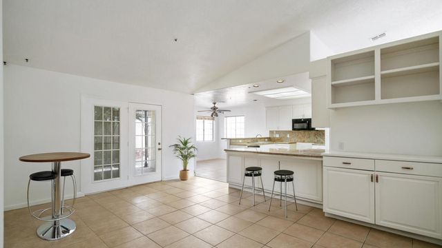 8582 Frontera Avenue, Yucca Valley, CA 92284