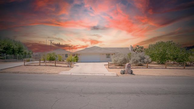 8582 Frontera Avenue, Yucca Valley, CA 92284