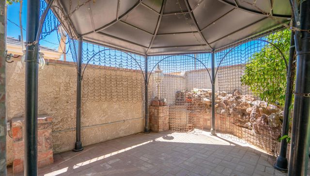 8582 Frontera Avenue, Yucca Valley, CA 92284