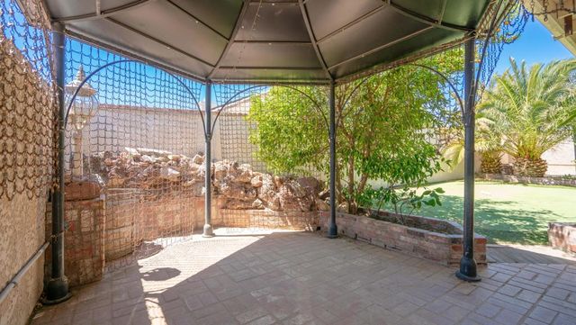 8582 Frontera Avenue, Yucca Valley, CA 92284