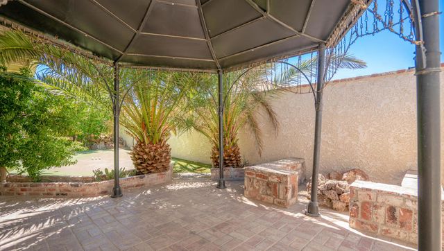 8582 Frontera Avenue, Yucca Valley, CA 92284