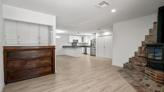 8582 Frontera Avenue, Yucca Valley, CA 92284