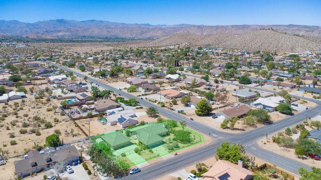 8582 Frontera Avenue, Yucca Valley, CA 92284