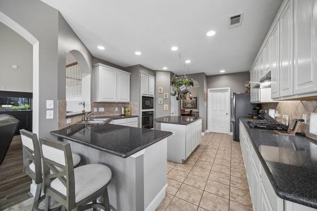 5102 Hidden Brook Ln, League City, TX 77573