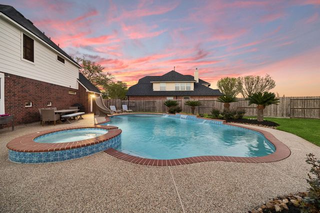 5102 Hidden Brook Ln, League City, TX 77573