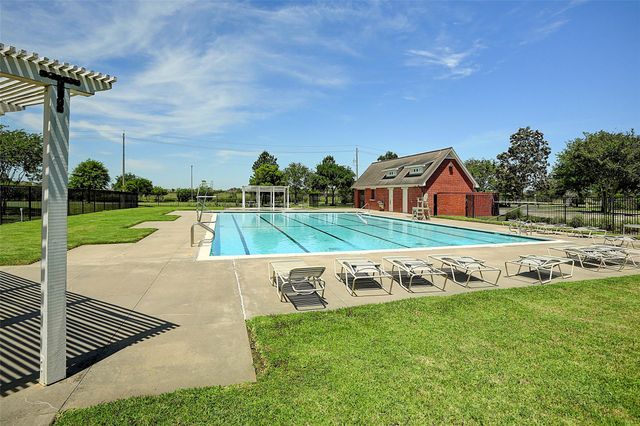 5102 Hidden Brook Ln, League City, TX 77573