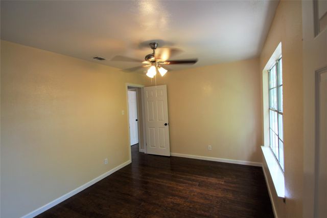 2134 Hilton Head Drive, Missouri City, TX 77459