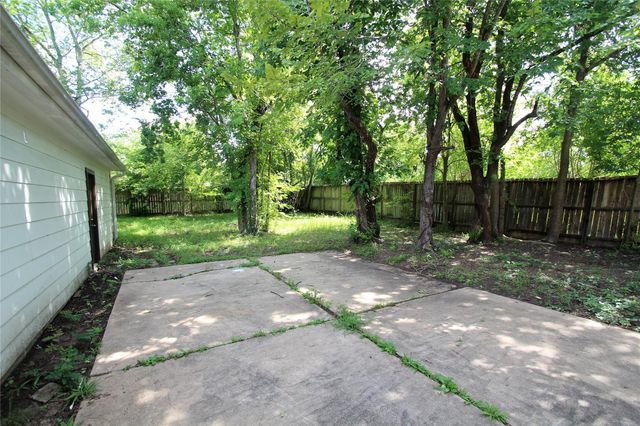 2134 Hilton Head Drive, Missouri City, TX 77459