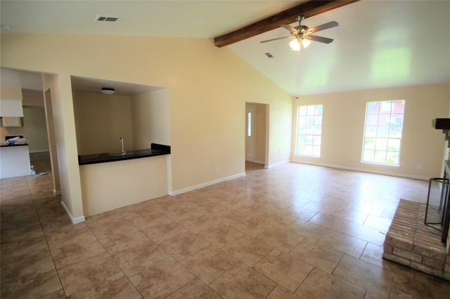 2134 Hilton Head Drive, Missouri City, TX 77459