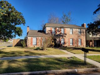 2134 Hilton Head Drive, Missouri City, TX 77459