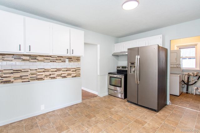1453 Camden Street, Ferndale, MI 48220