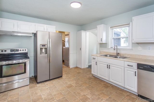 1453 Camden Street, Ferndale, MI 48220