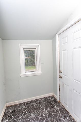 1453 Camden Street, Ferndale, MI 48220