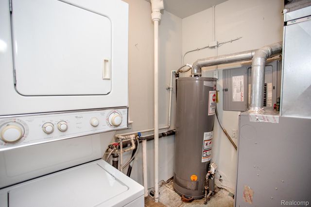 1453 Camden Street, Ferndale, MI 48220