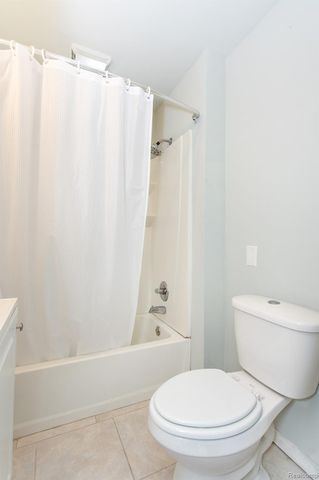 1453 Camden Street, Ferndale, MI 48220