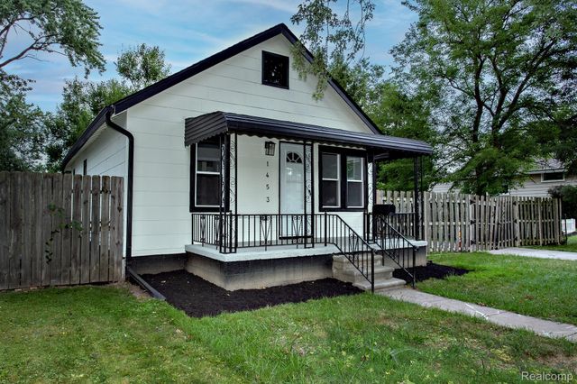 1453 Camden Street, Ferndale, MI 48220