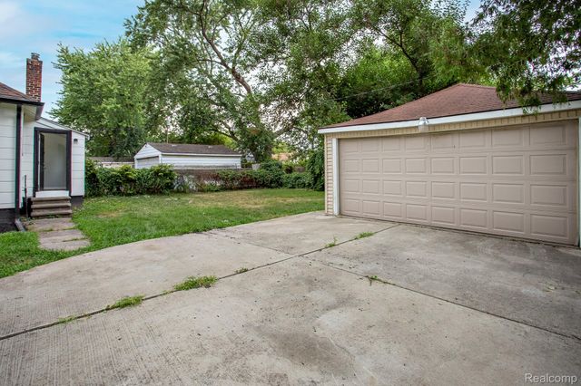 1453 Camden Street, Ferndale, MI 48220