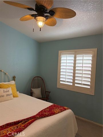 5200 Heil Avenue 7, Huntington Beach, CA 92649