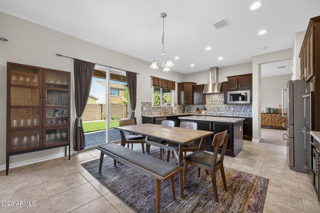 2676 E LA COSTA Drive, Gilbert, AZ 85298