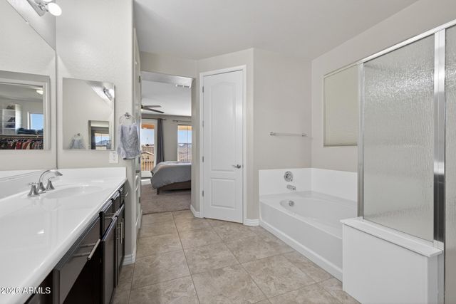 2676 E LA COSTA Drive, Gilbert, AZ 85298