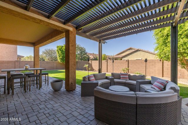 2676 E LA COSTA Drive, Gilbert, AZ 85298