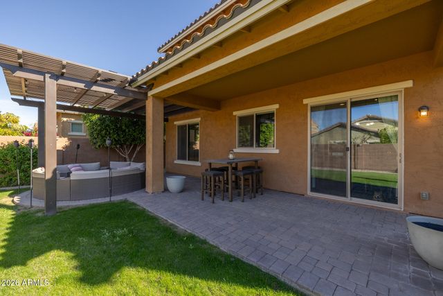 2676 E LA COSTA Drive, Gilbert, AZ 85298