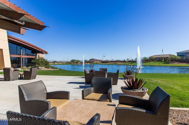 2676 E LA COSTA Drive, Gilbert, AZ 85298