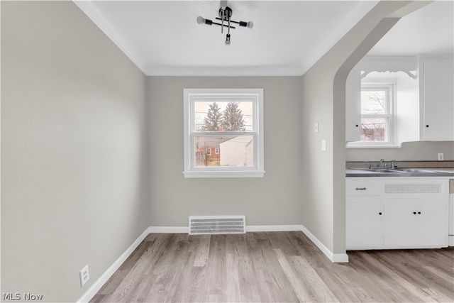 21303 Kenyon Drive, Maple Heights, OH 44137