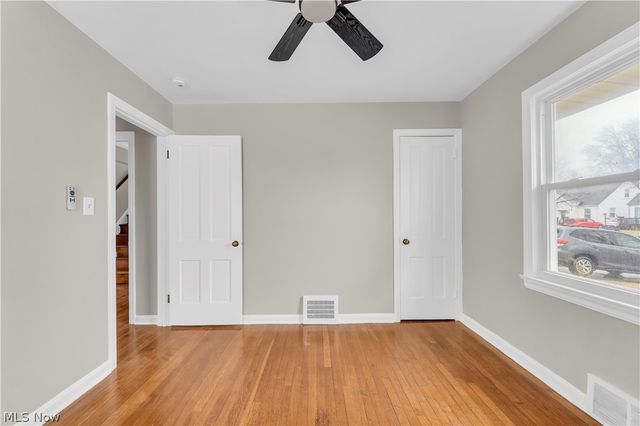 21303 Kenyon Drive, Maple Heights, OH 44137