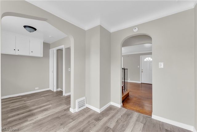 21303 Kenyon Drive, Maple Heights, OH 44137