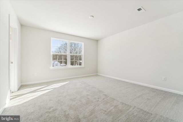 56 MOCKERNUT RD, Williamstown, NJ 08094