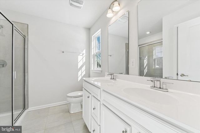 56 MOCKERNUT RD, Williamstown, NJ 08094