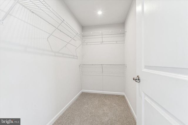 56 MOCKERNUT RD, Williamstown, NJ 08094