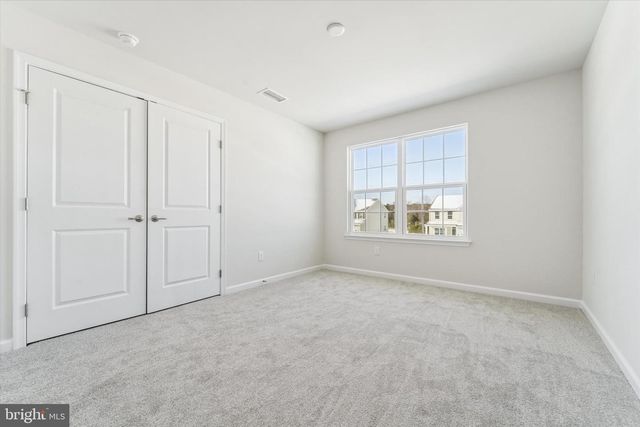 56 MOCKERNUT RD, Williamstown, NJ 08094