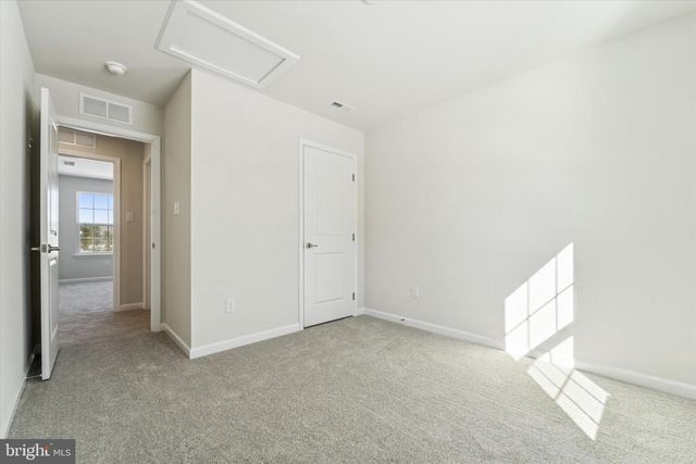 56 MOCKERNUT RD, Williamstown, NJ 08094