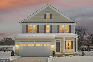 56 MOCKERNUT RD, Williamstown, NJ 08094