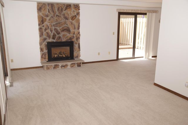 2140 Tamarin Trail, Golden Valley, MN 55427