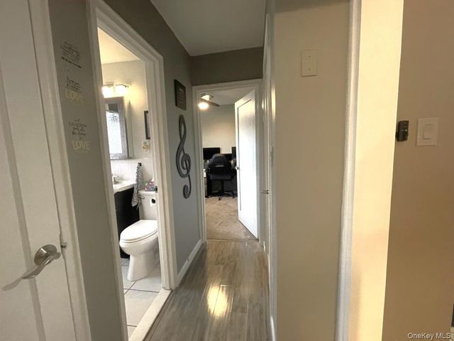 81-11 Langdale Street 216A, New Hyde Park, NY 11040