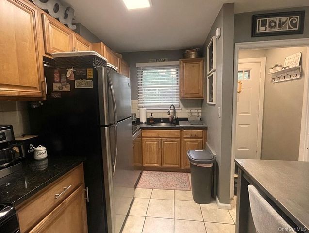 81-11 Langdale Street 216A, New Hyde Park, NY 11040