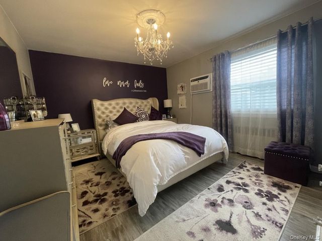 81-11 Langdale Street 216A, New Hyde Park, NY 11040