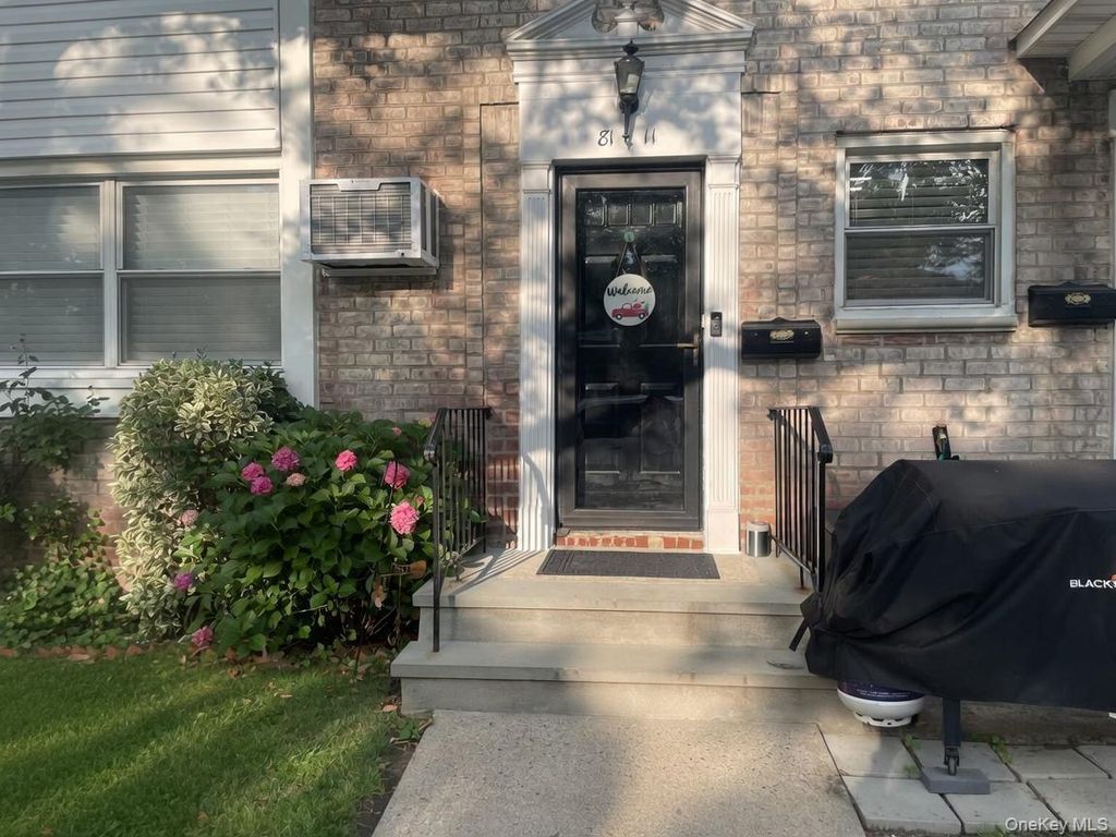 81-11 Langdale Street 216A, New Hyde Park, NY 11040