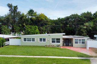 5925 DAHLIA DRIVE, Orlando, FL 32807