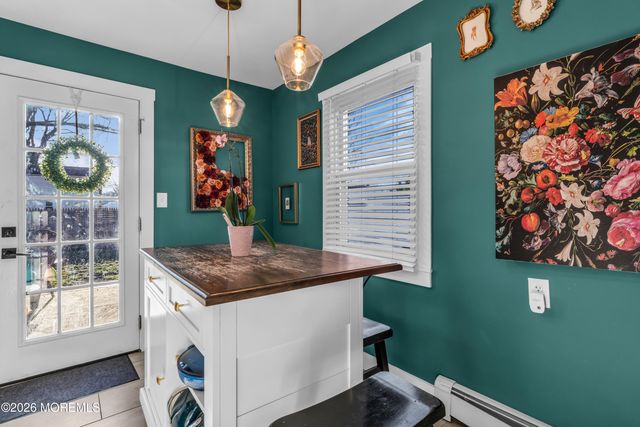 403 Sunset Place, Port Monmouth, NJ 07758