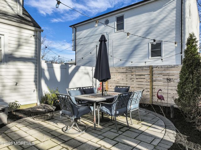 403 Sunset Place, Port Monmouth, NJ 07758