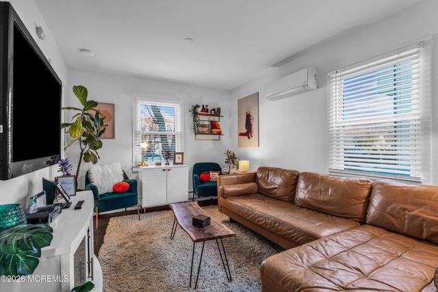 403 Sunset Place, Port Monmouth, NJ 07758