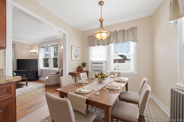 470 Ray Street, Freeport, NY 11520