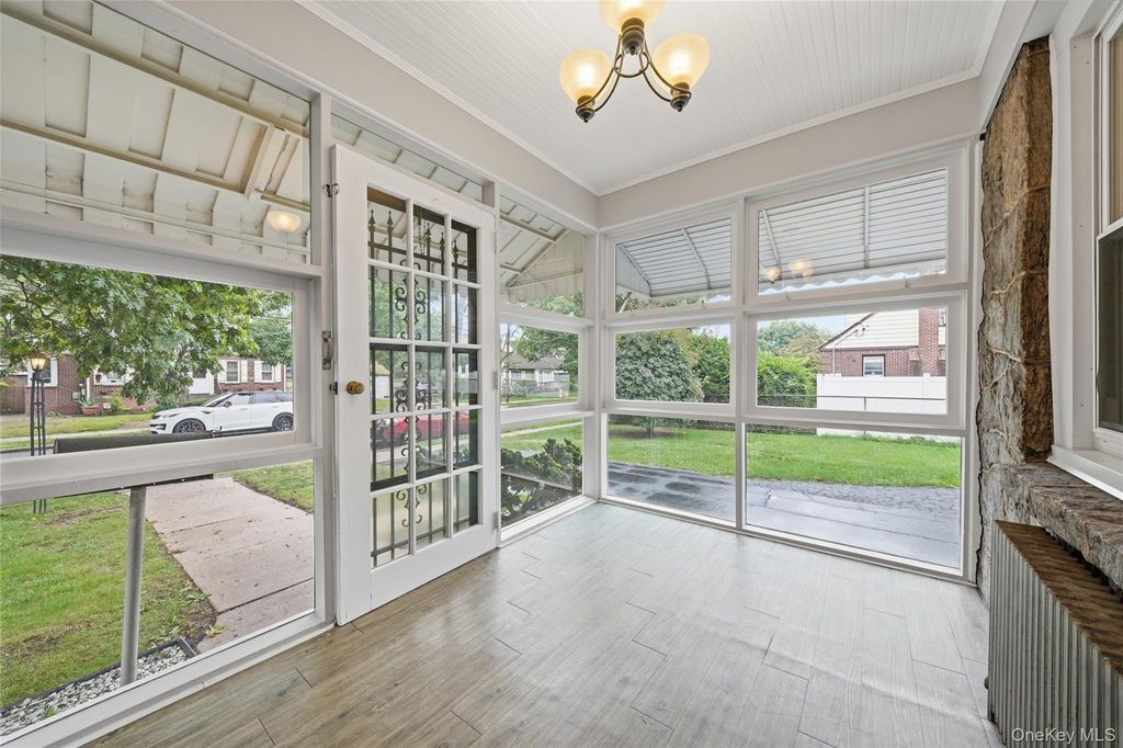470 Ray Street, Freeport, NY 11520 — photo 3