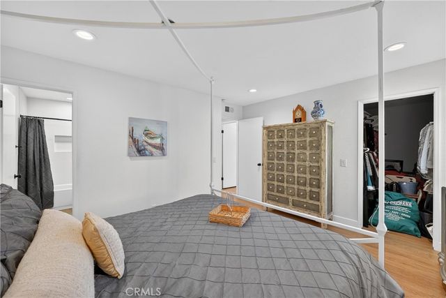 8933 Biscayne Court 220B, Huntington Beach, CA 92646