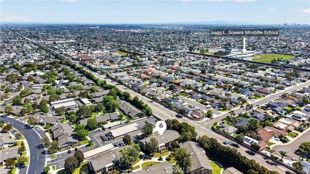 8933 Biscayne Court 220B, Huntington Beach, CA 92646