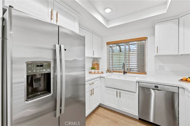 8933 Biscayne Court 220B, Huntington Beach, CA 92646